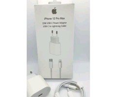A venda Carregador iPhone 12