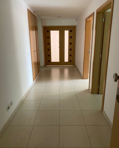 Venda À VENDA: Imponente apartamento em Talatona, T3 vasto, no Condomínio Cristal Terrace