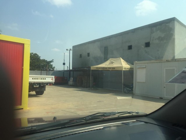 Venda ARMAZEM 600M² na estrada Proj.Nova Vida