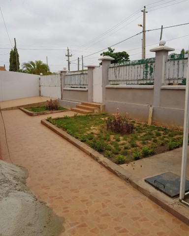 Venda À VENDA VIVENDA NA URBANIZAÇÃO NOVA VIDA / PROJETO NOVA VIDA