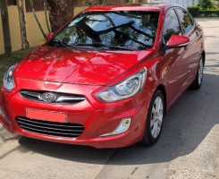 A venda Hyundai Accent limpo 1.6