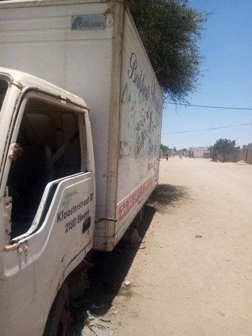 Venda Mitsubishi canter primeiro modelo com caixa