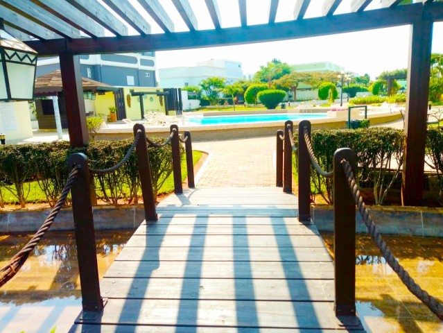 Venda Vende-se Moradia T4 en Talatona - Condomínio Quedas de Kalandula