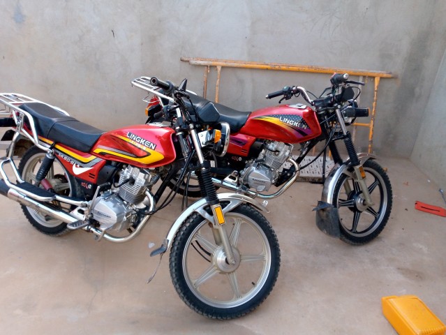 Venda Vende-se moto de marca ling ken