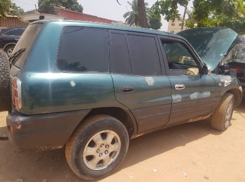 Venda RAV4 FAMILIAR