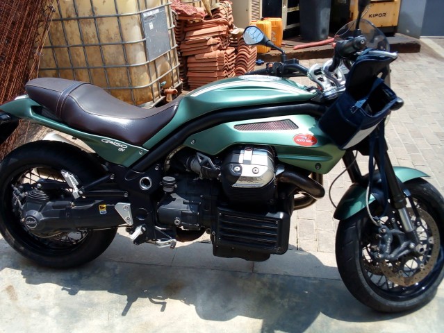 Venda Moto Guzzi griso V8 de 2011