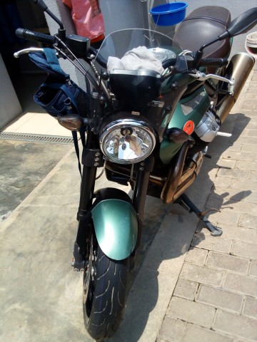 Venda Moto Guzzi griso V8 de 2011