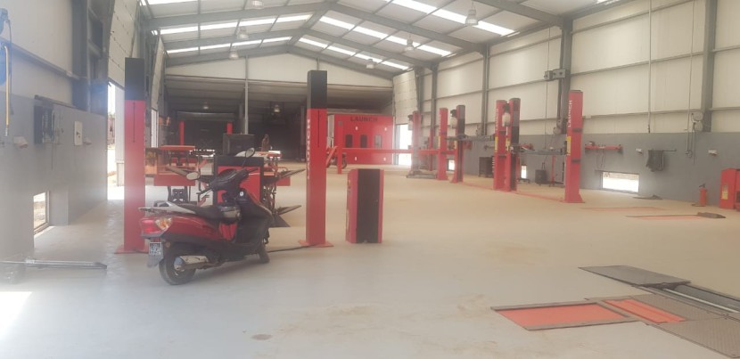 Venda Oficina equipada á vendo no Benfica