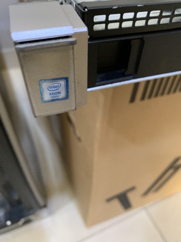 Venda Servidor HP ProLiant DL160 Gen 9 usado em estado impecável
