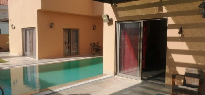 Venda Vivenda V5 Duplex na Praia do Bispo, condomínio SODIMO*