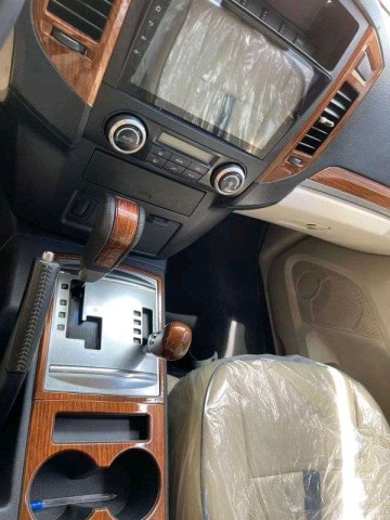 Venda Mitsubishi pajero impecavèl
