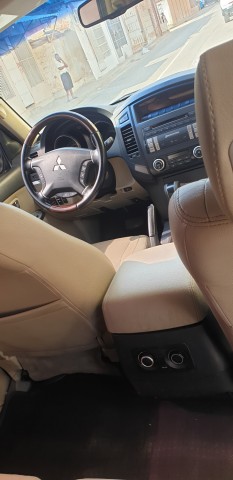 Venda Mitsubishi Pajero V6