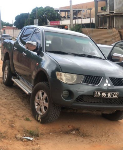 Venda Mitsubishi L200