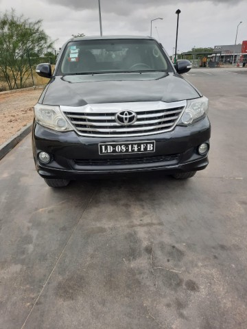 Venda TOYOTA FORTUNER