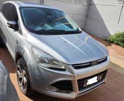 Comprar Ford Escape Titanium