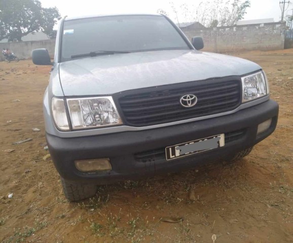 Venda Land Cruiser