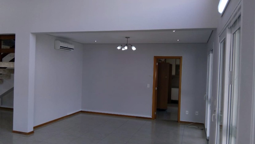 Venda VENDE-SE MORADIA T4+1 - CONDOMÍNIO RIVIERA -TALATONA