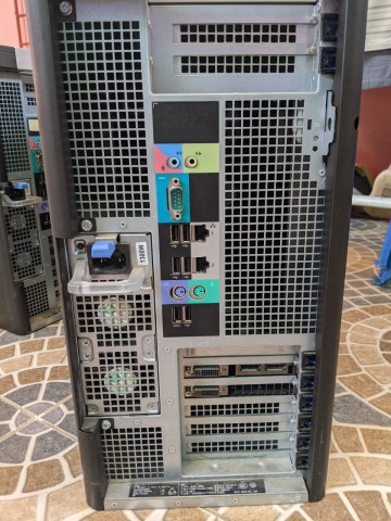 Venda Gabinetes(cpus) servidoras a despachar