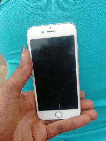 Venda IPhone 6normal ,16gb