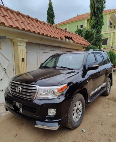 Venda LAND CRUISER V8