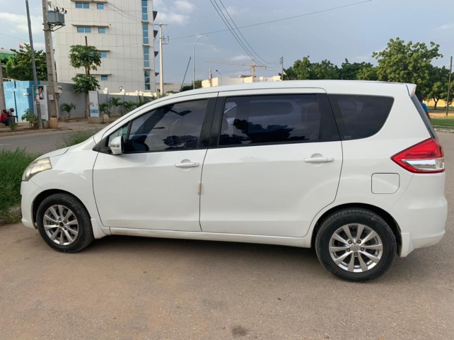 Venda Suzuki Ertiga 2014