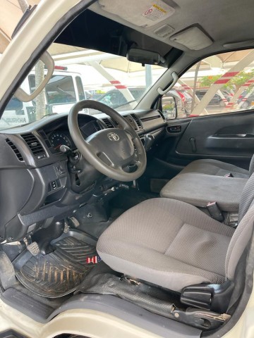 Venda Toyota HIACE QUADRADINHO