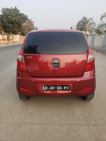Venda Vendo este i10 em boas condições