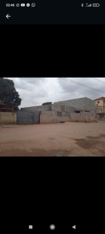 Venda Residência inacabada a venda na Rua principal das 500 casas