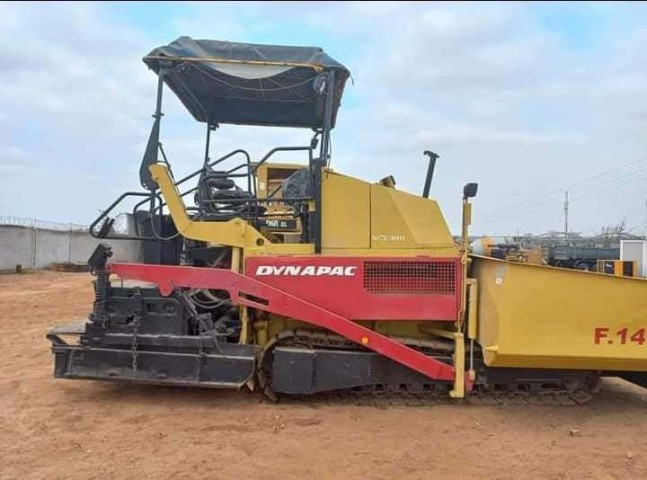 Venda Pavimentadora de Asfalto Dynapac