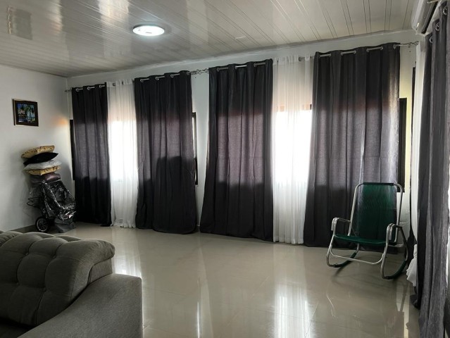 Venda VENDE-SE VIVENDA V3 + ANEXO COM PISCINA - (PATRIOTA)