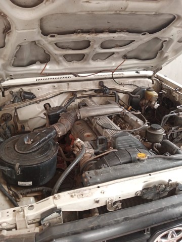 Venda Land cruiser Hz impecavèl
