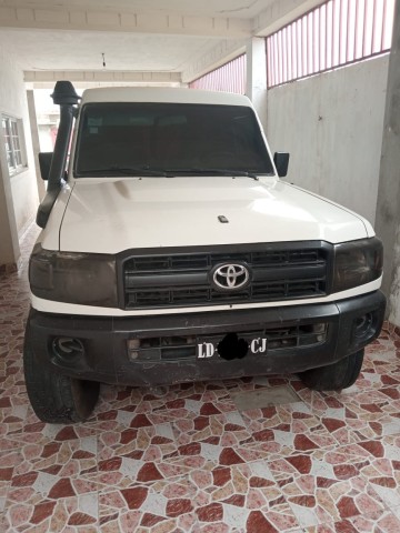 Venda Land cruiser Hz impecavèl