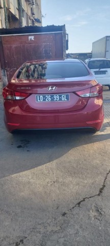 Venda Yhundai elantra impecavèl