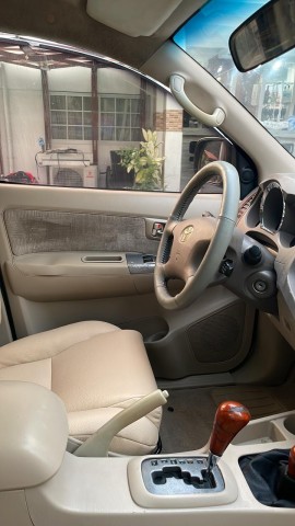 Venda TOYOYA fortunner v6 gasolina