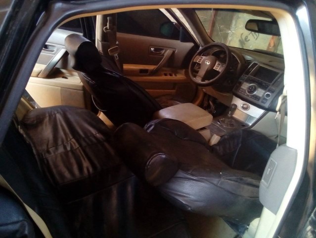 Venda Infinity FX35