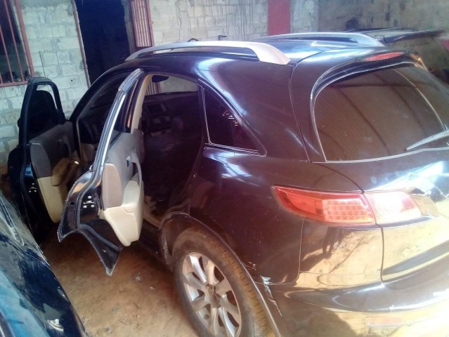 Venda Infinity FX35