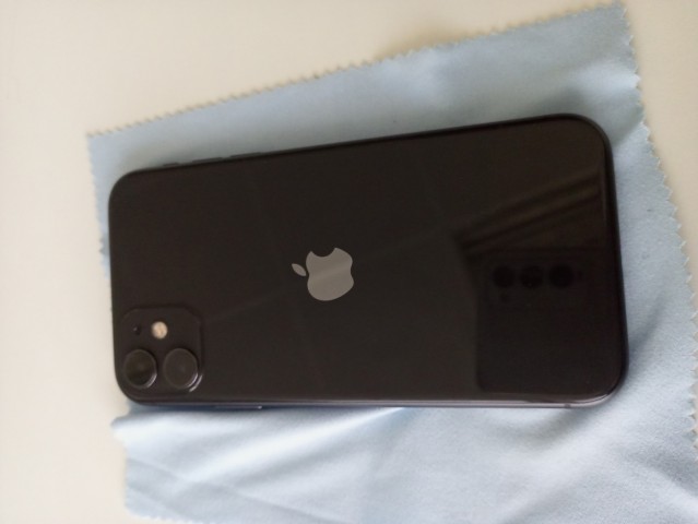 Venda Iphone 11 64GB