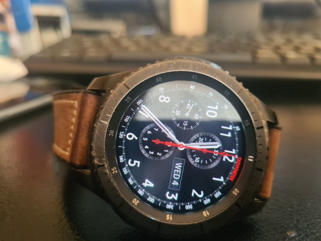 Venda Samsung S20PLUS relógio + smartwatch Samsung Gear