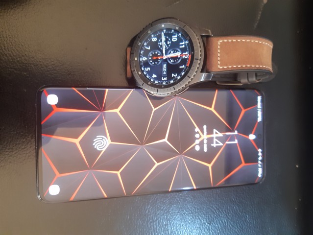 Venda Samsung S20PLUS relógio + smartwatch Samsung Gear