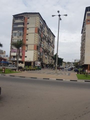 Venda Apartamento T3- 1andar Maianga