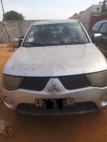 Venda Mitsubishi L200