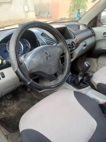 Venda Mitsubishi L200