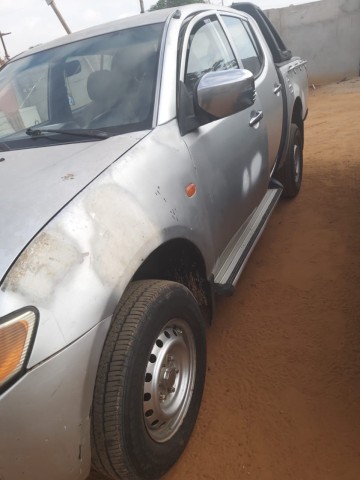 Venda Mitsubishi L200