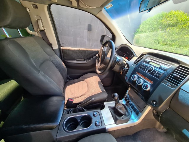 Venda Nissan Pathfinder