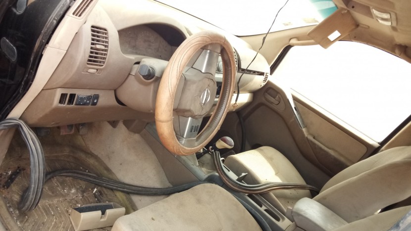 Venda Carcaça de Nissan Navara LE