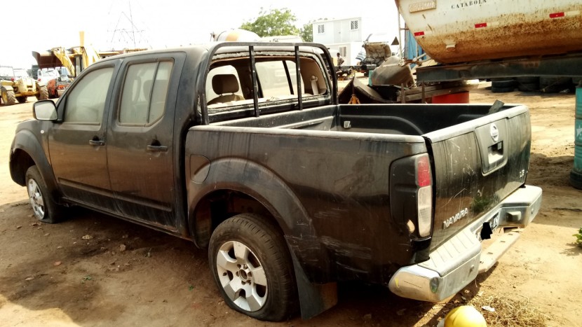 Venda Carcaça de Nissan Navara LE