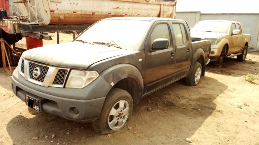 Venda Carcaça de Nissan Navara LE