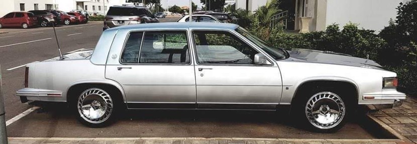 Venda Cadillac Fleetwood
