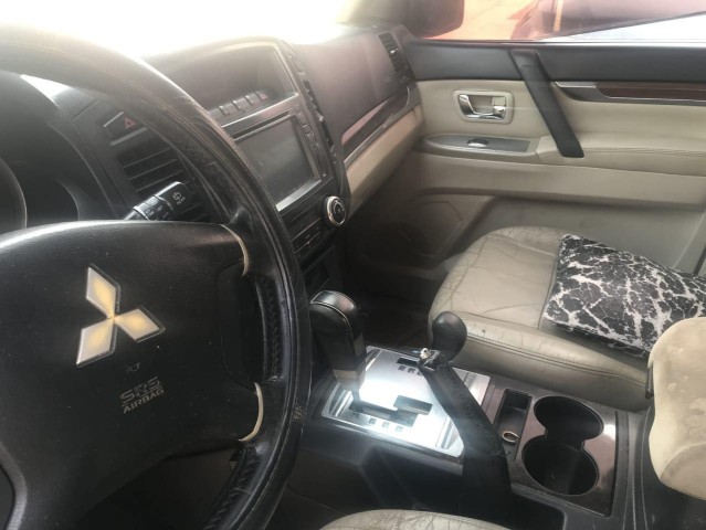Venda Vendo a minha viatura Pajero V6