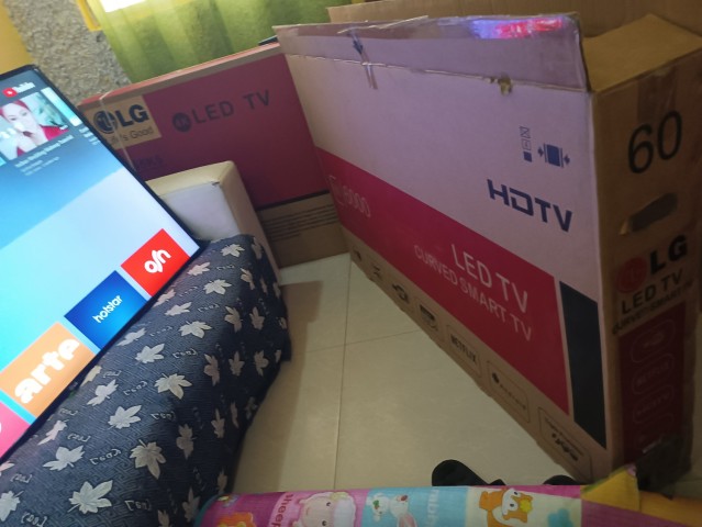 Venda TV Smart LG de 65 polegadas nova na caixa já com vários app